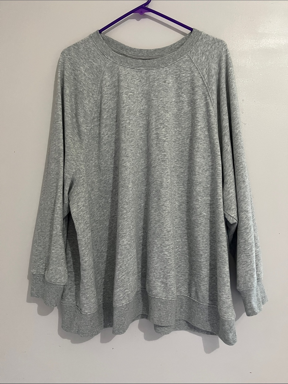 Light Gray Women’s Relaxed Sweatshirt old navy XL oversized pullover